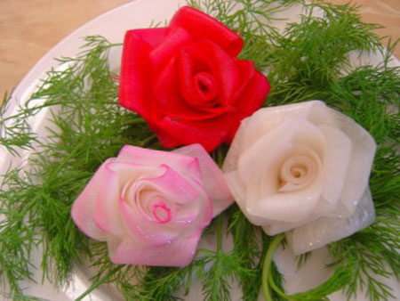  تزئین ترب و هویج به شکل گل رز 